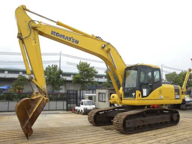 Навесные системы Komatsu: Улучшение эффективности работы в любых условиях